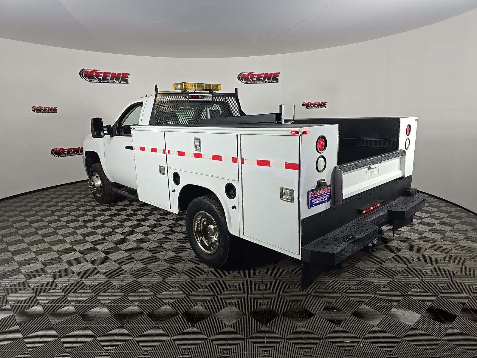 2013 Chevrolet Silverado 3500HD Work Truck RWD