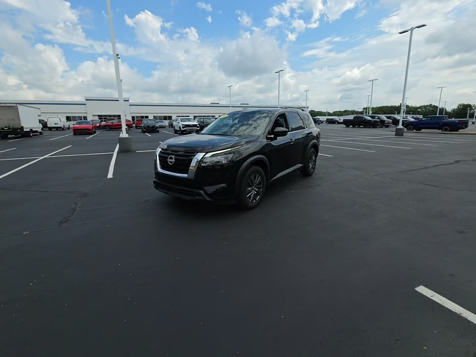 2024 Nissan Pathfinder SV FWD