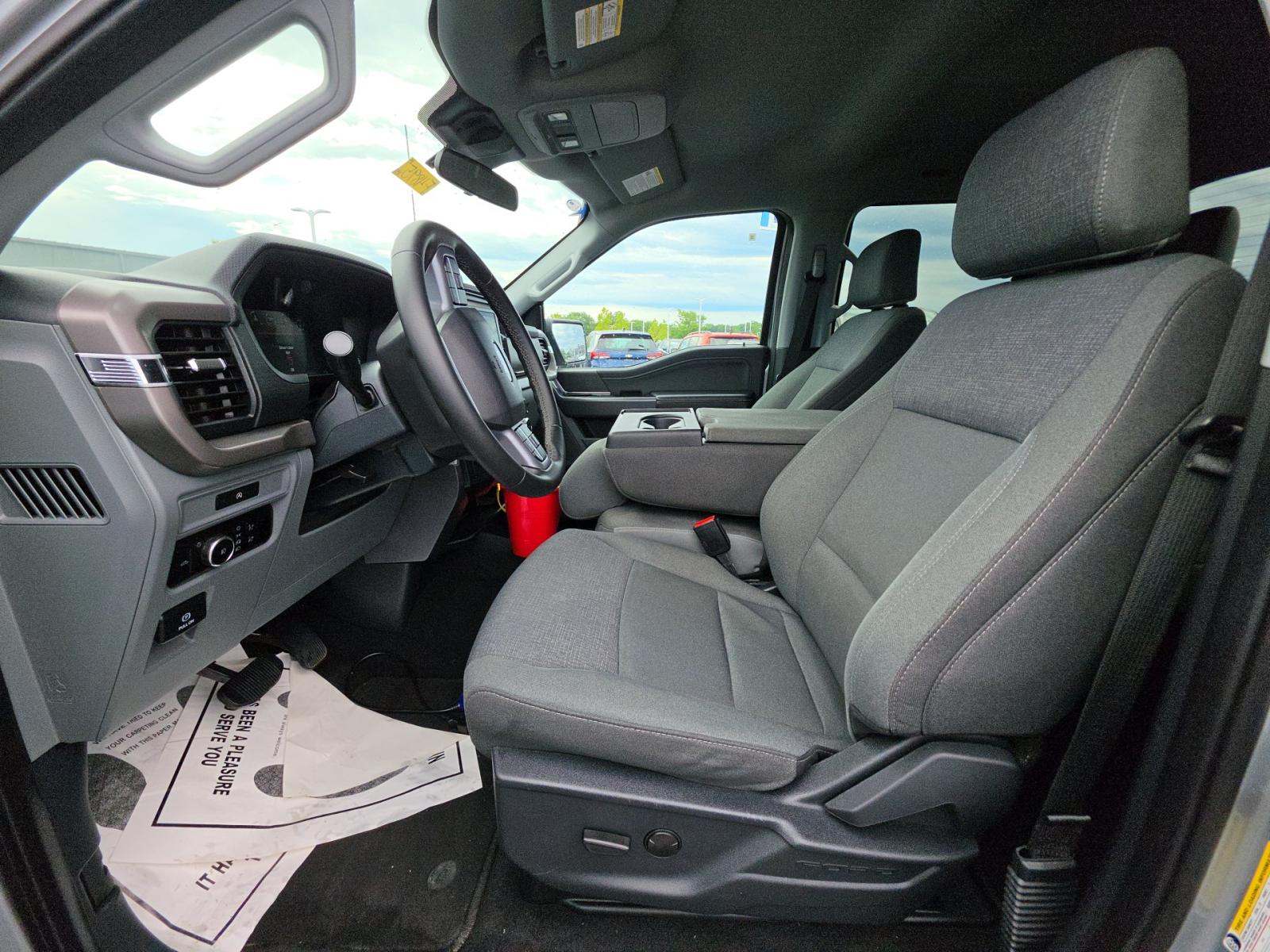 2025 Ford F-150 XLT AWD