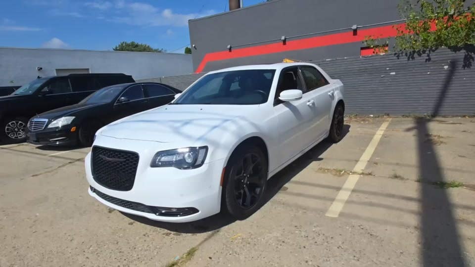 2022 Chrysler 300S