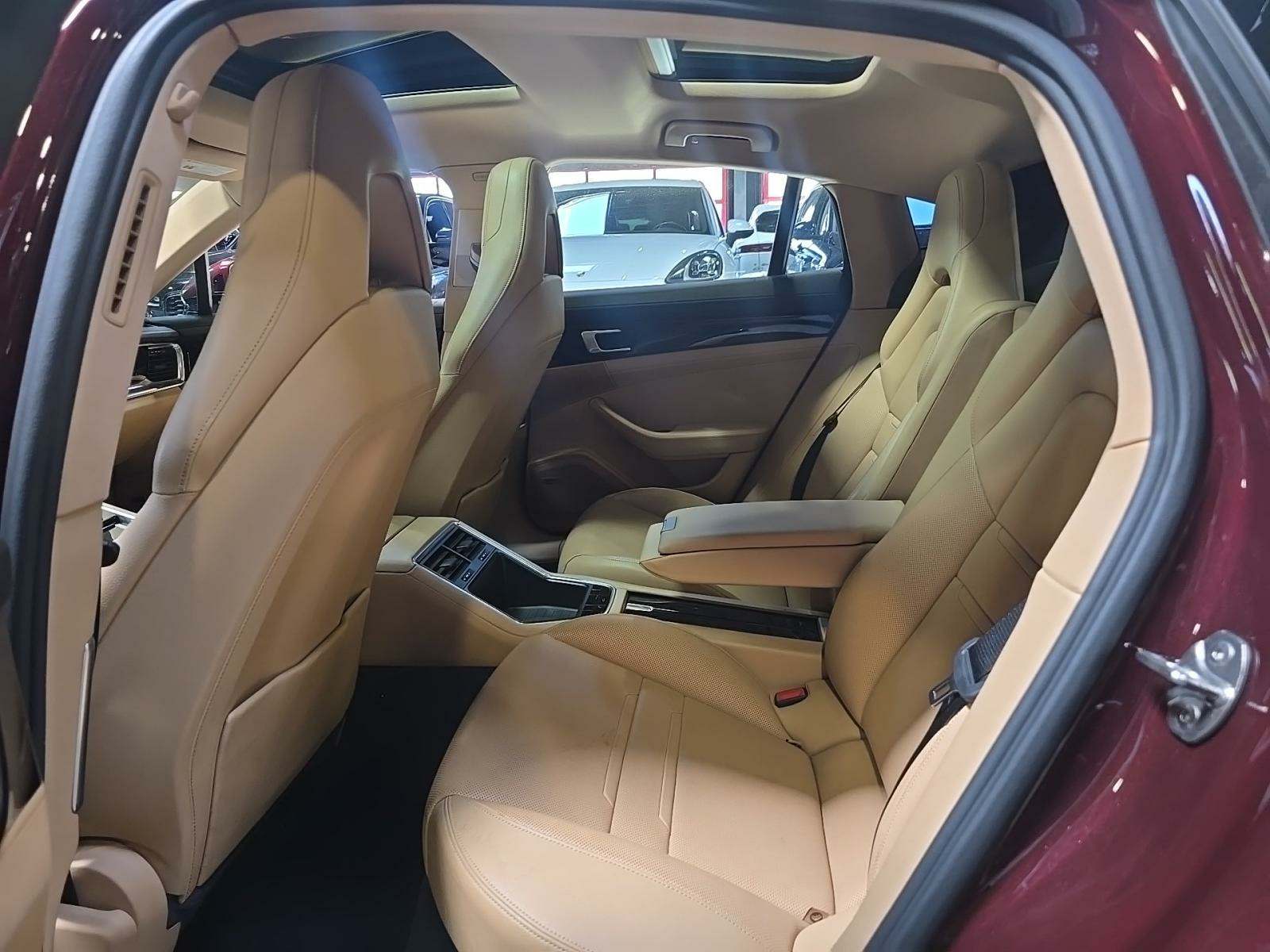 2020 Porsche Panamera 4 AWD