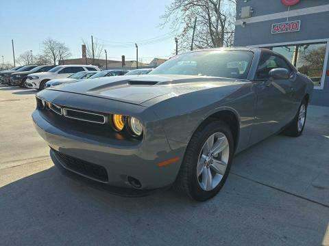 2023 Dodge Challenger SXT RWD
