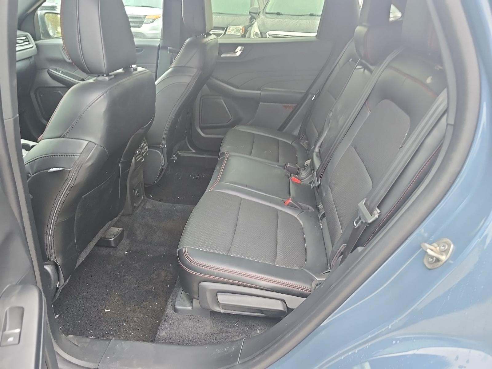 2025 Ford Escape ST-Line Select AWD