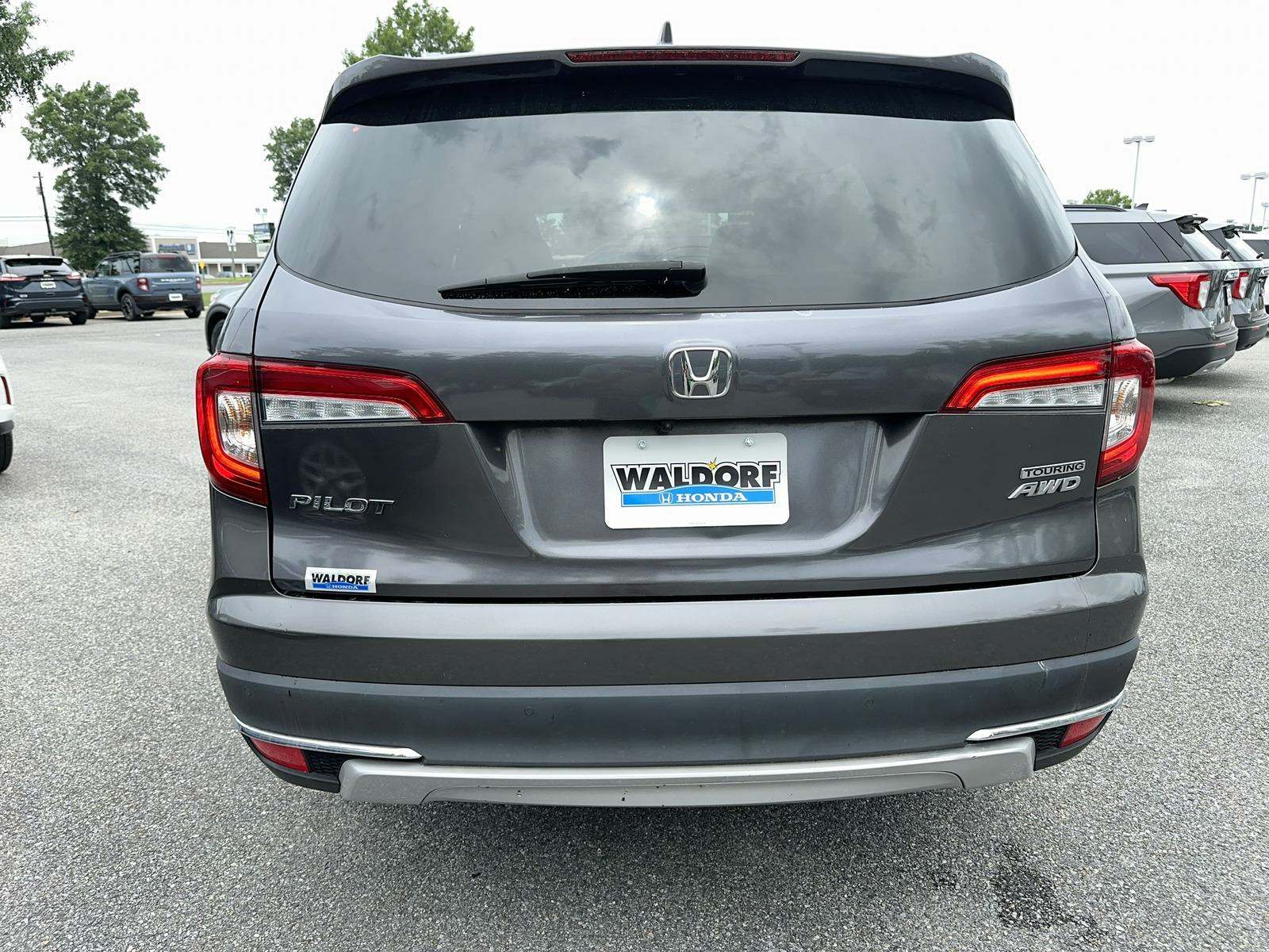 2022 Honda Pilot Touring AWD