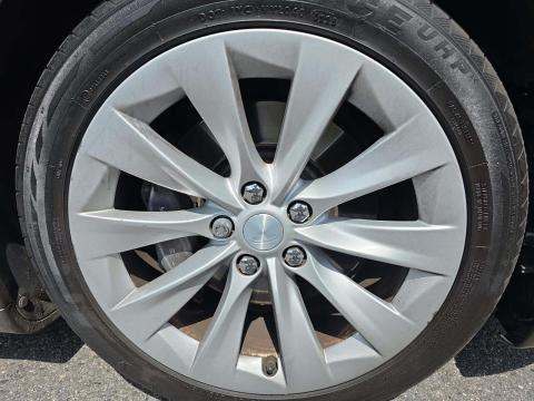 2016 Tesla Model S 70D AWD