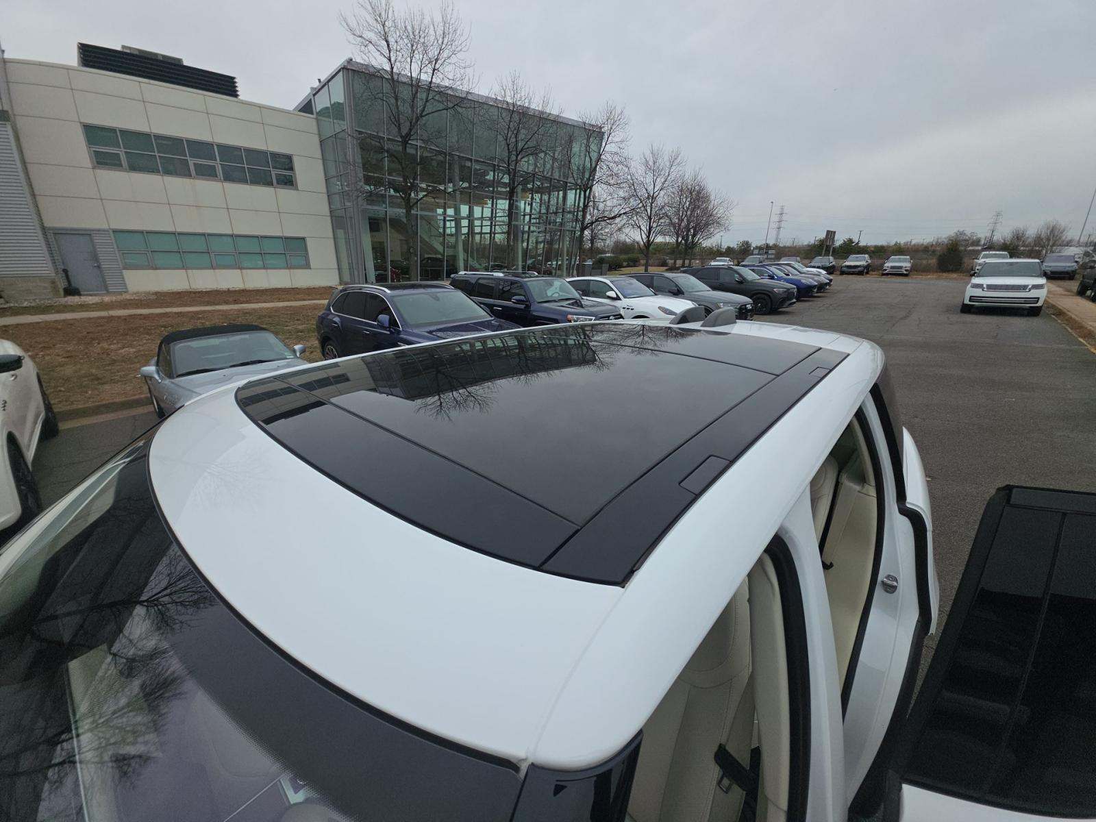 2023 Land Rover Range Rover Autobiography AWD