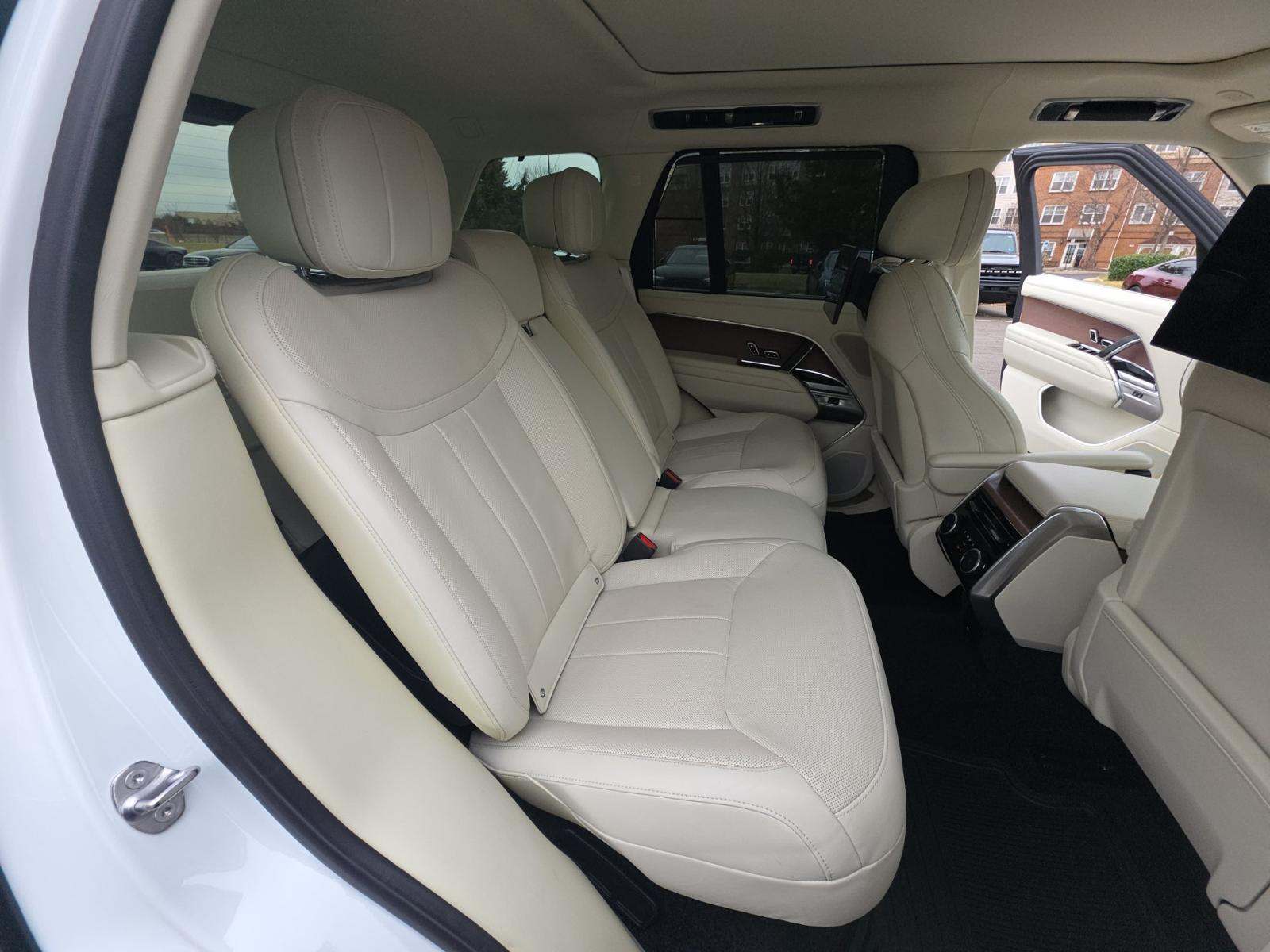 2023 Land Rover Range Rover Autobiography AWD