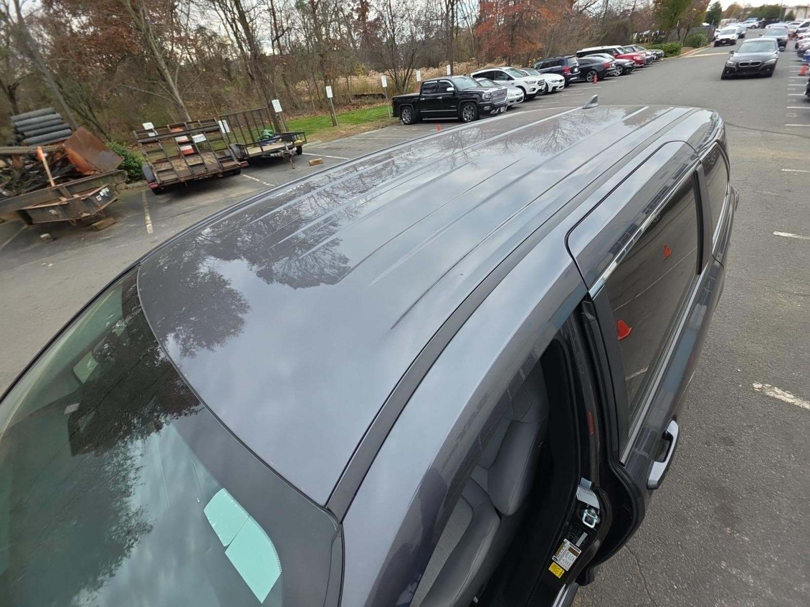 2025 Toyota Sienna LE FWD