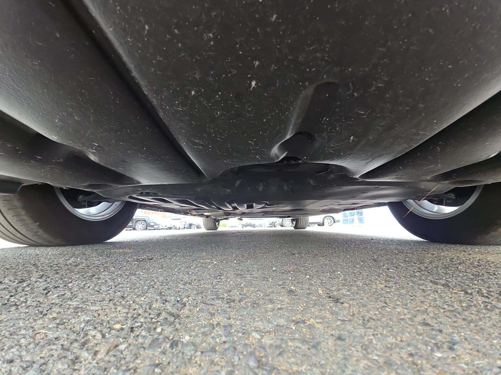 2025 Toyota Sienna LE FWD