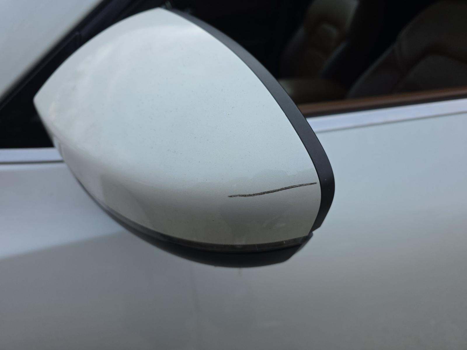 2022 Nissan Pathfinder Platinum AWD