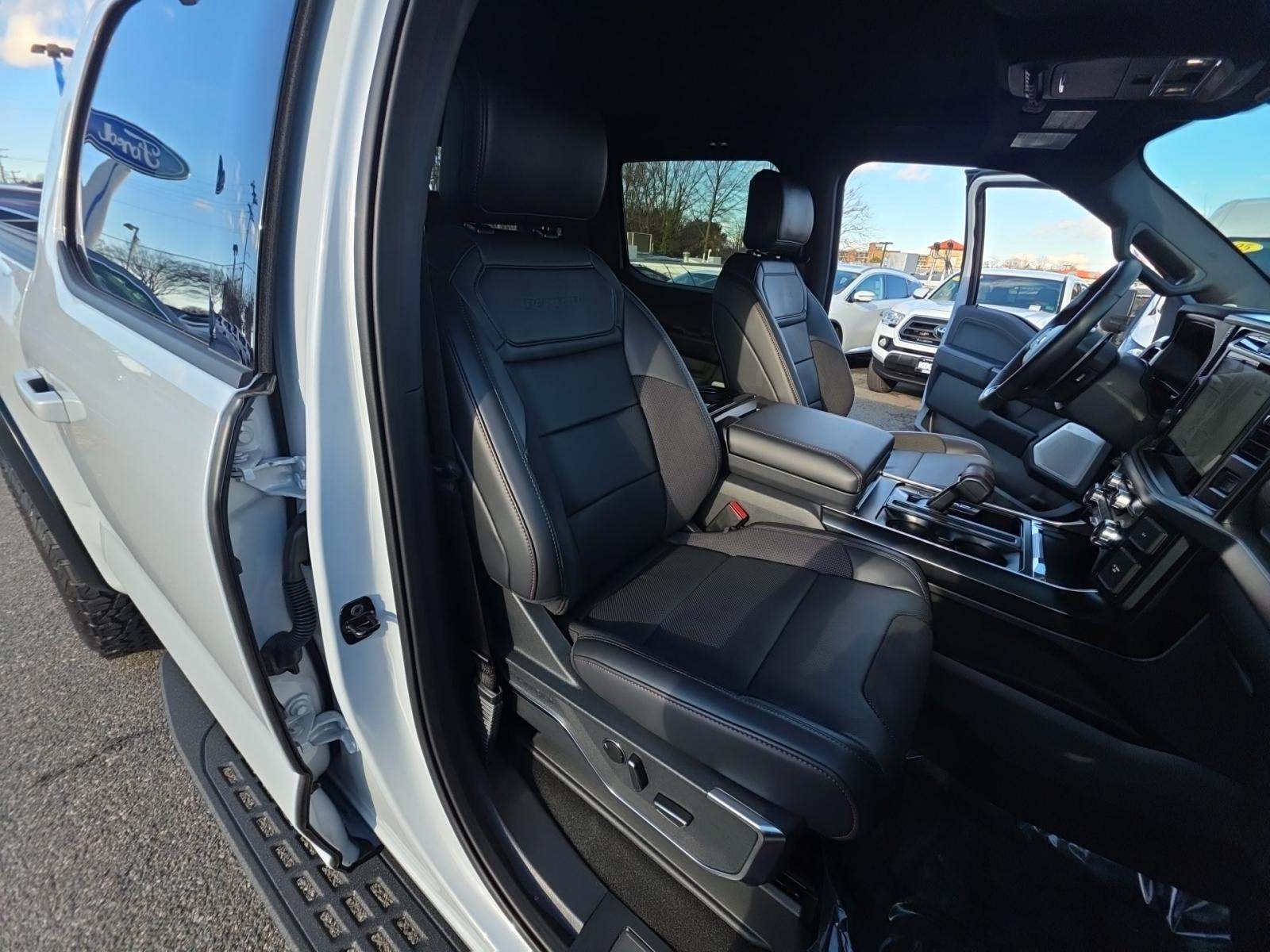 2025 Ford F-150 Raptor AWD