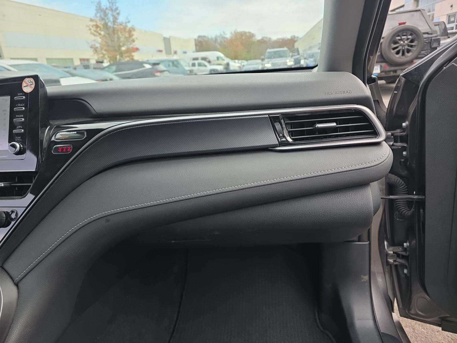 2024 Toyota Camry SE FWD