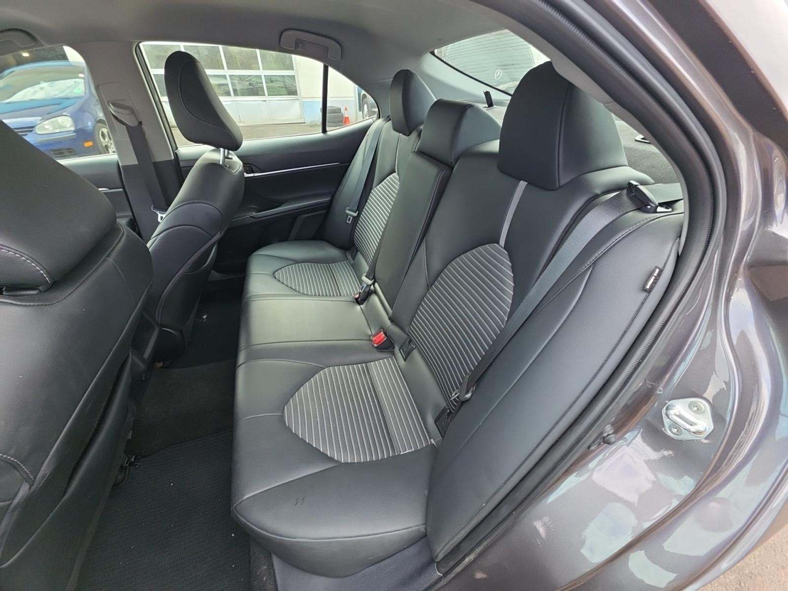 2024 Toyota Camry SE FWD