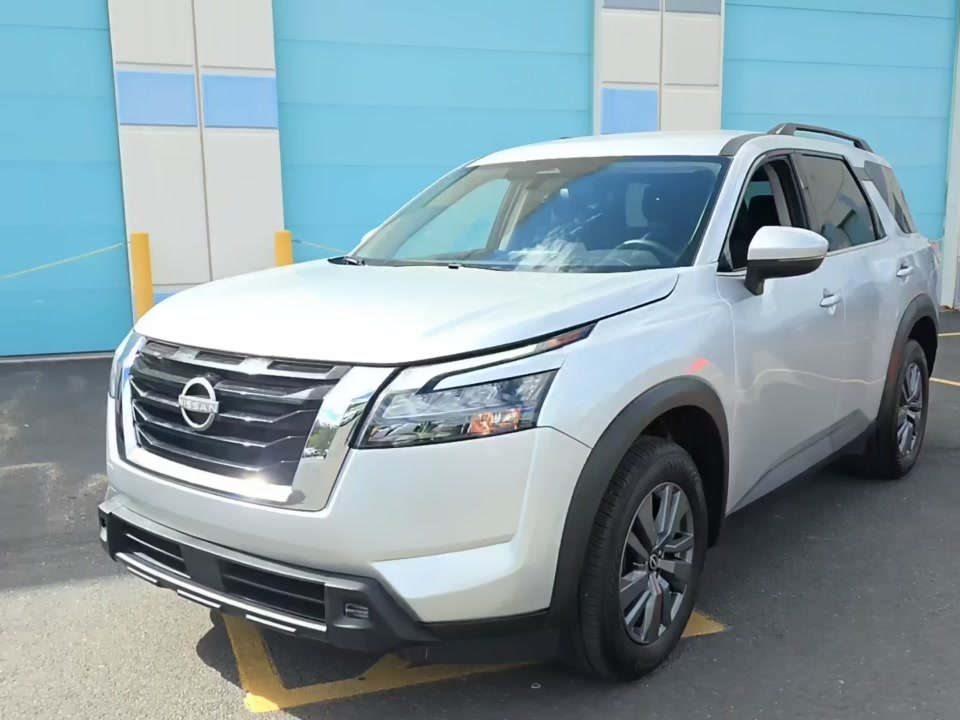2025 Nissan Pathfinder SV AWD