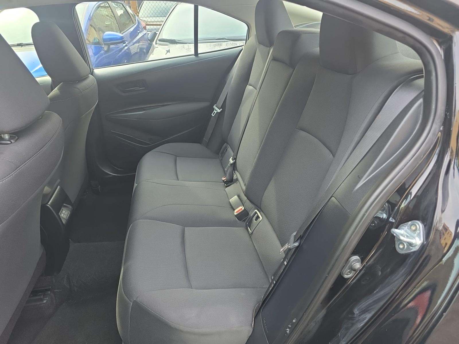 2025 Toyota Corolla LE FWD