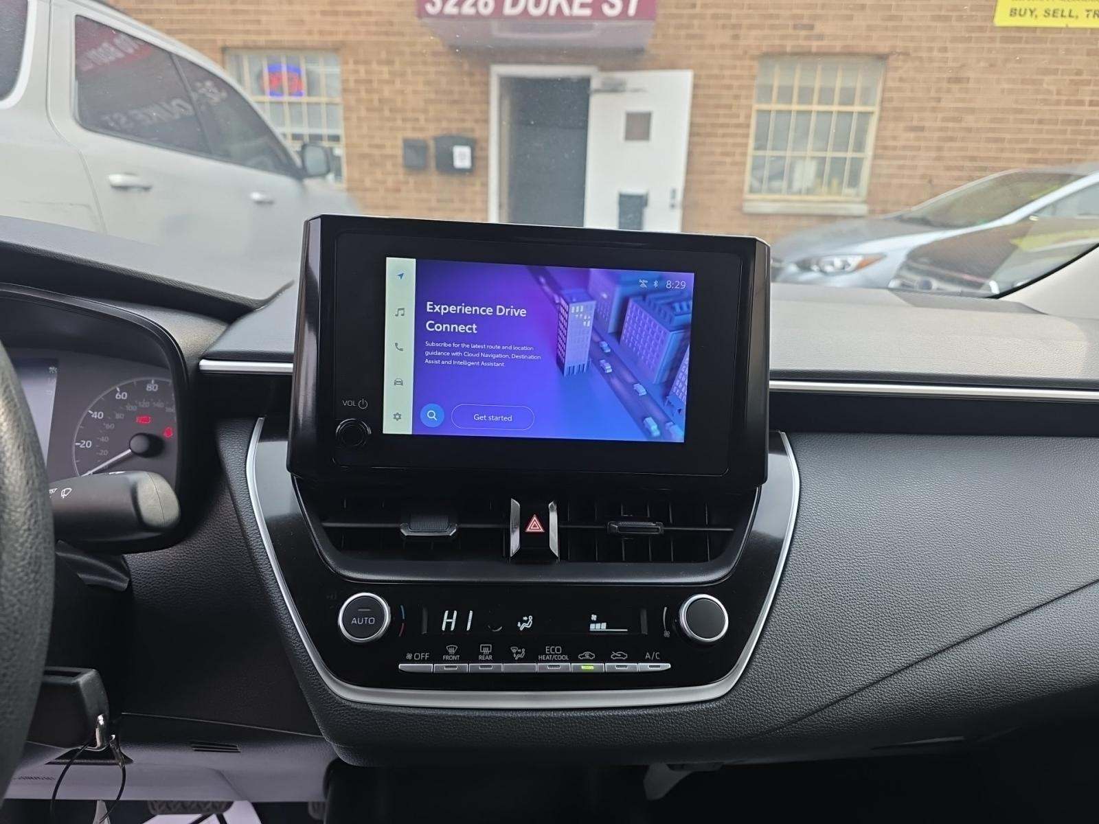 2025 Toyota Corolla LE FWD