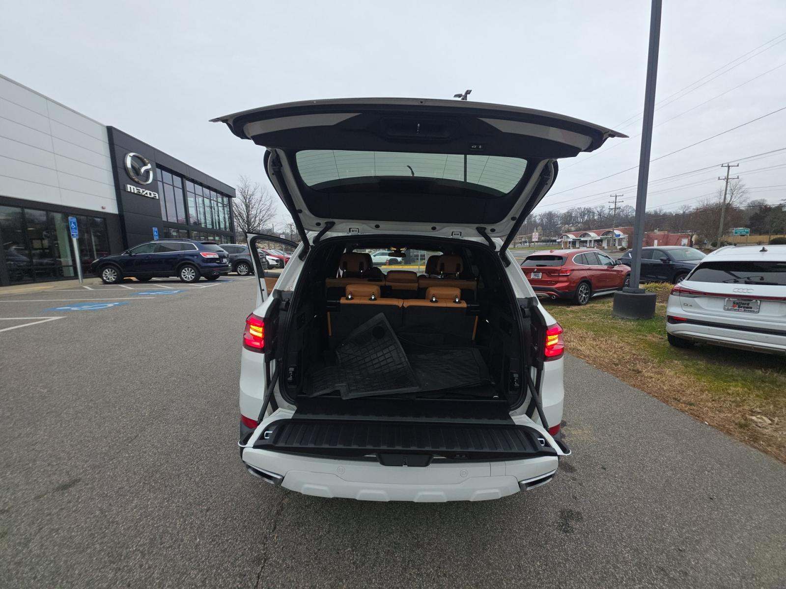 2022 BMW X5 xDrive40i AWD