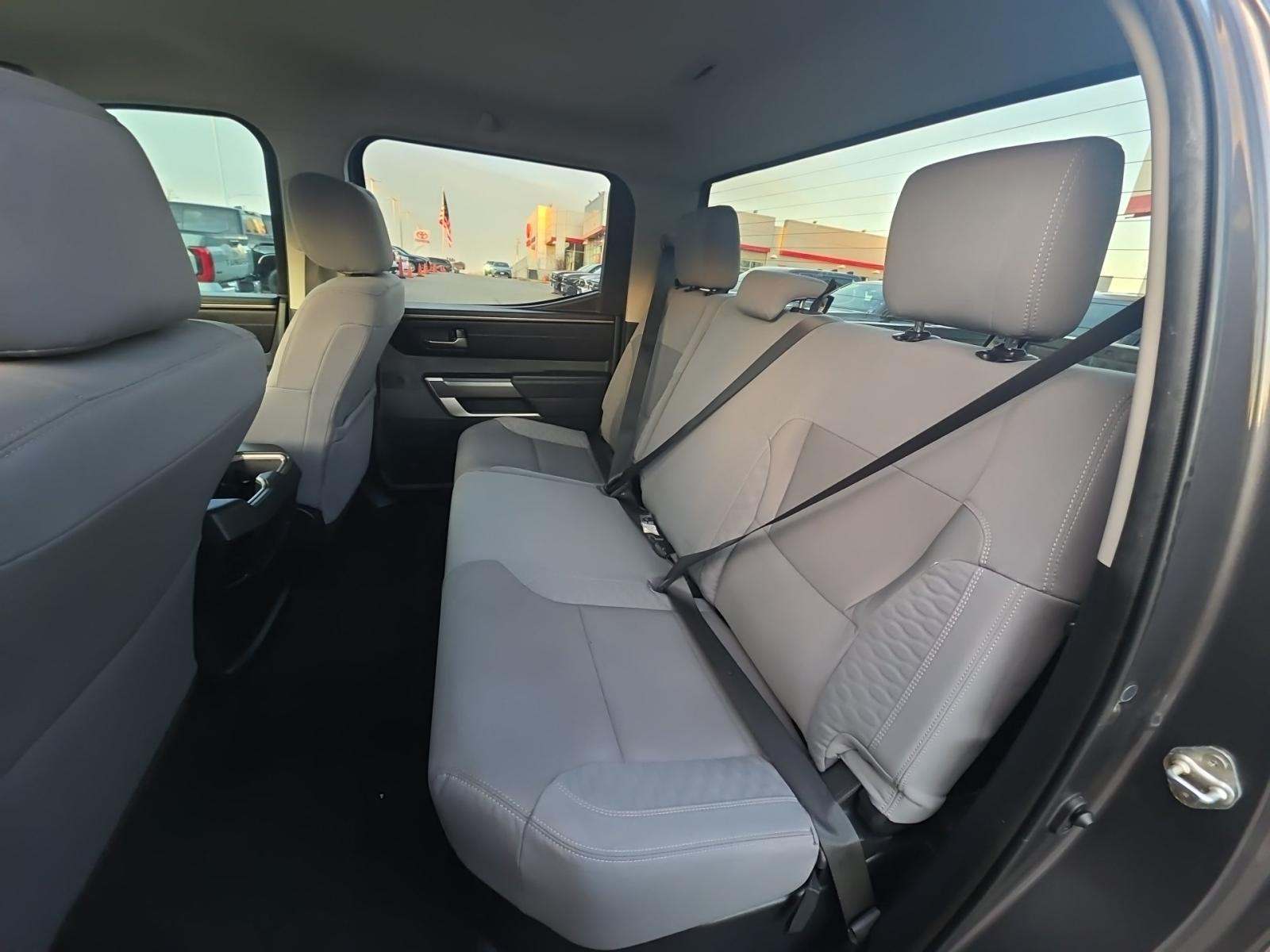 2023 Toyota Tundra SR5 AWD