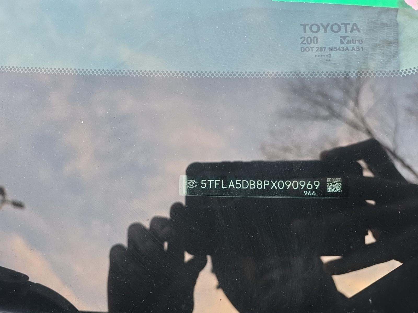 2023 Toyota Tundra SR5 AWD