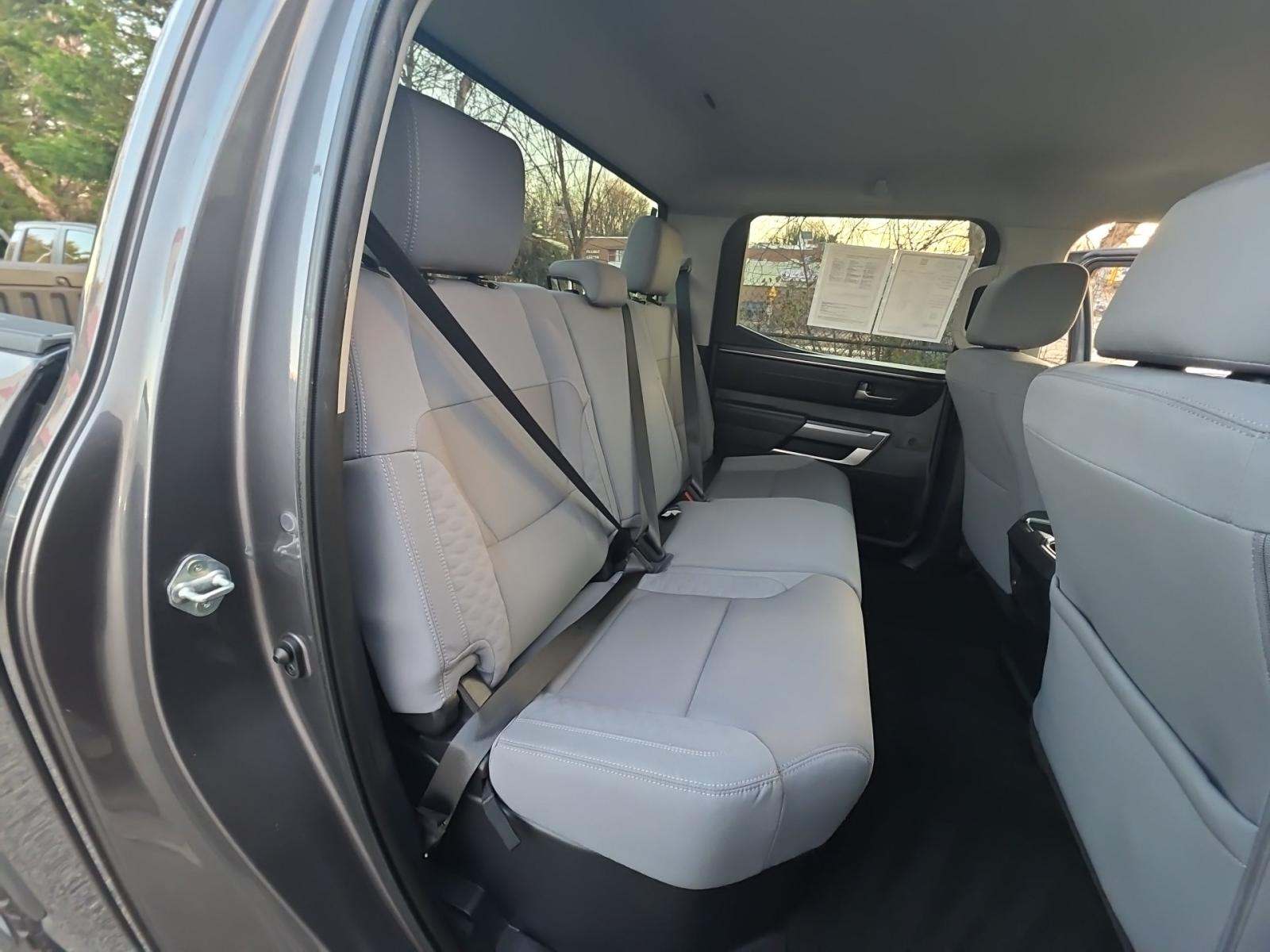 2023 Toyota Tundra SR5 AWD