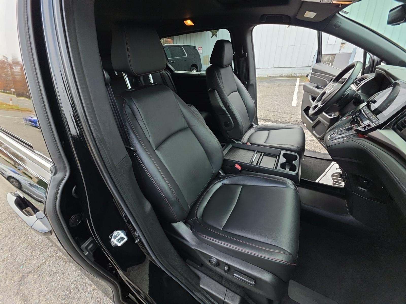 2023 Honda Odyssey Sport FWD