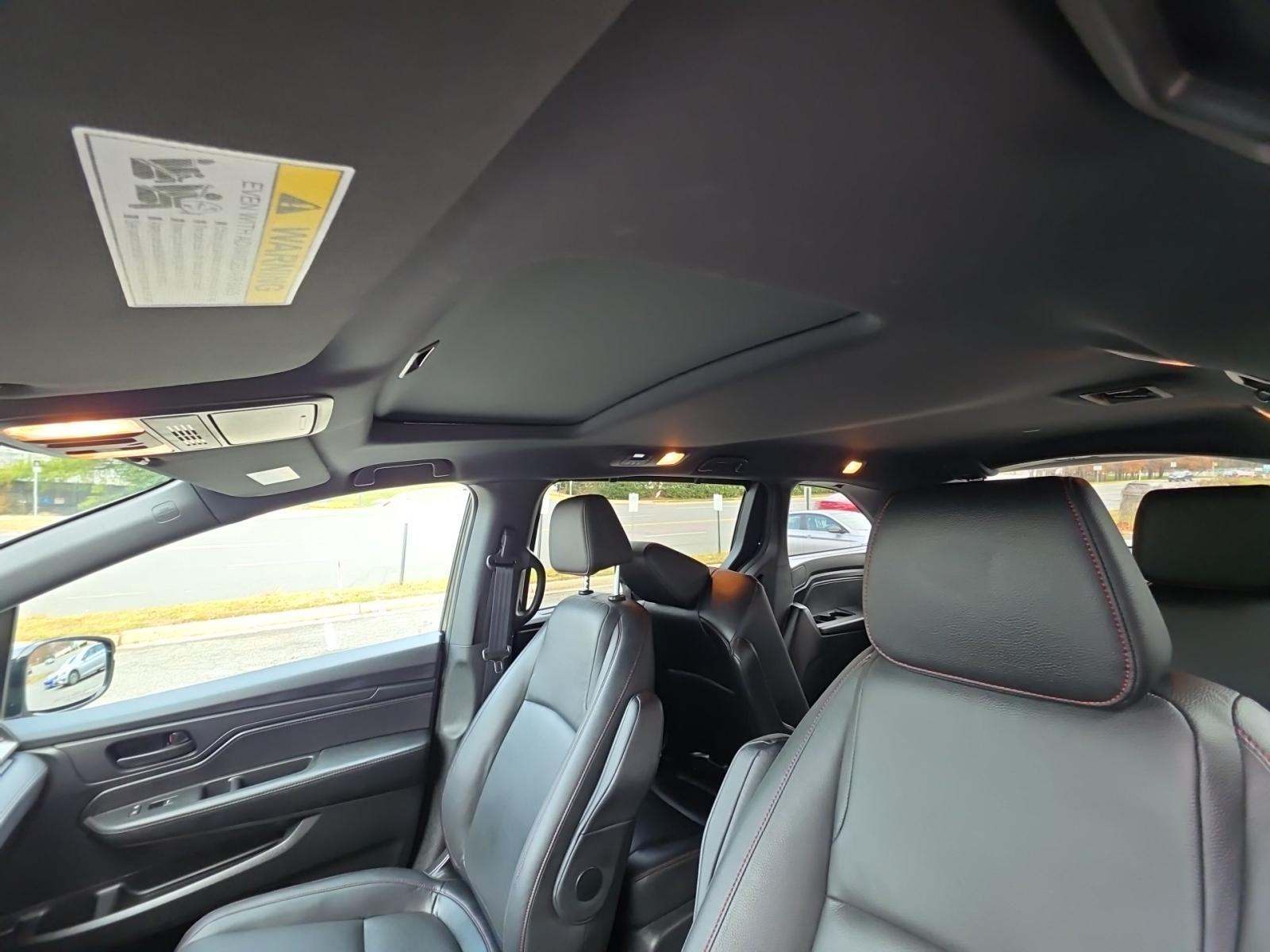 2023 Honda Odyssey Sport FWD