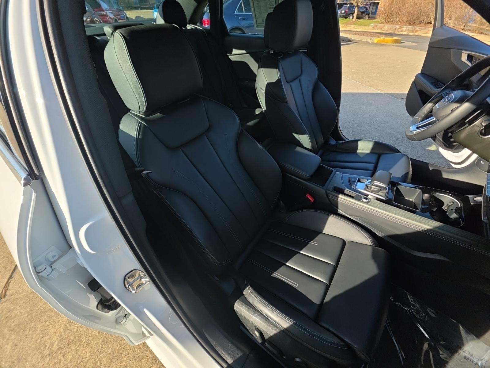 2023 Audi A4 S line Premium Plus AWD