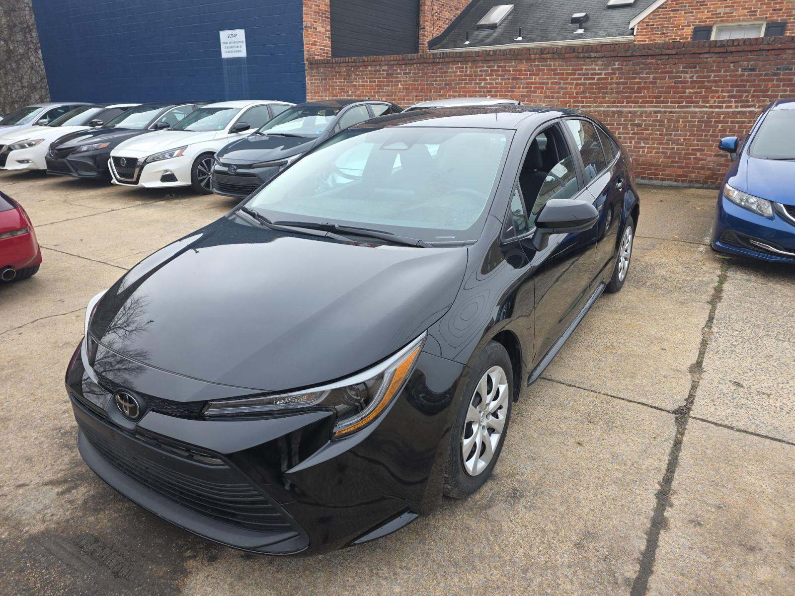 2024 Toyota Corolla LE FWD