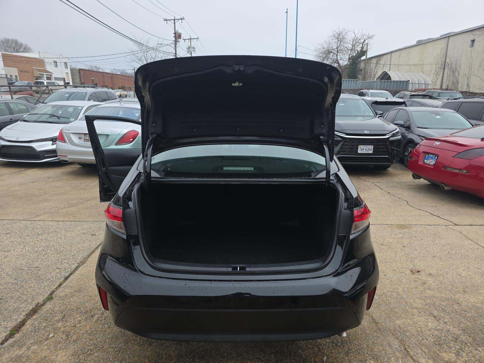 2024 Toyota Corolla LE FWD