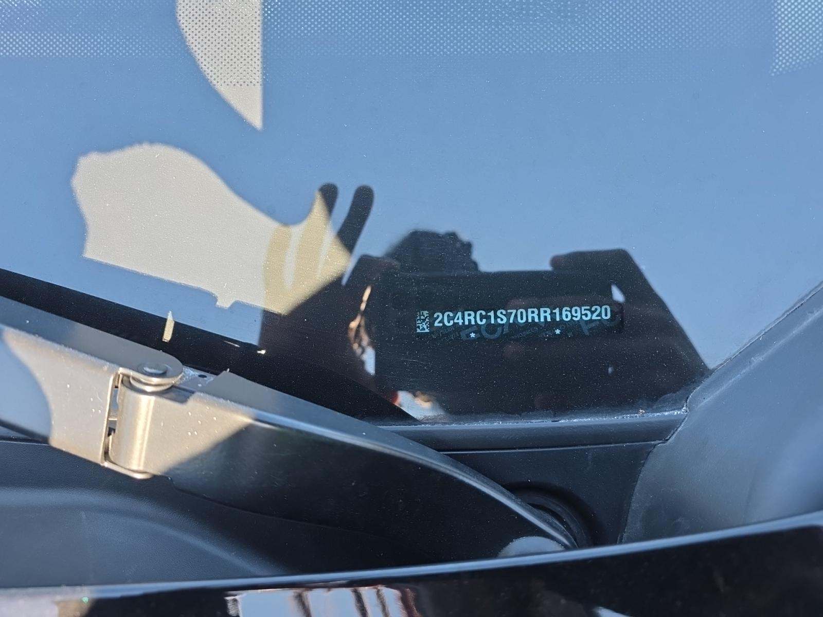 2024 Chrysler Pacifica Hybrid Select FWD