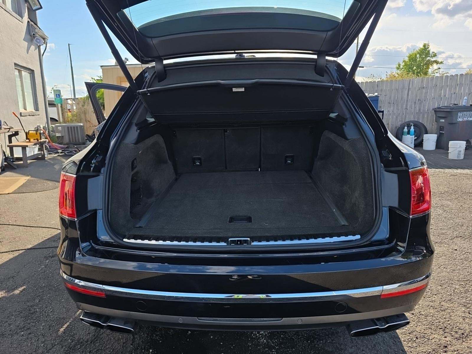 2019 Bentley Bentayga V8 AWD