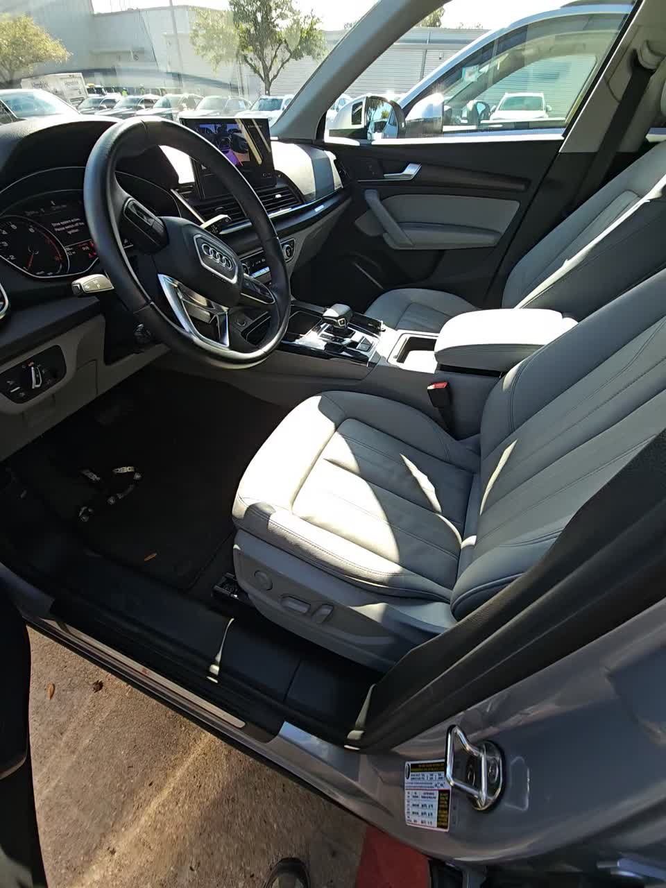 2022 Audi Q5 S line Premium AWD