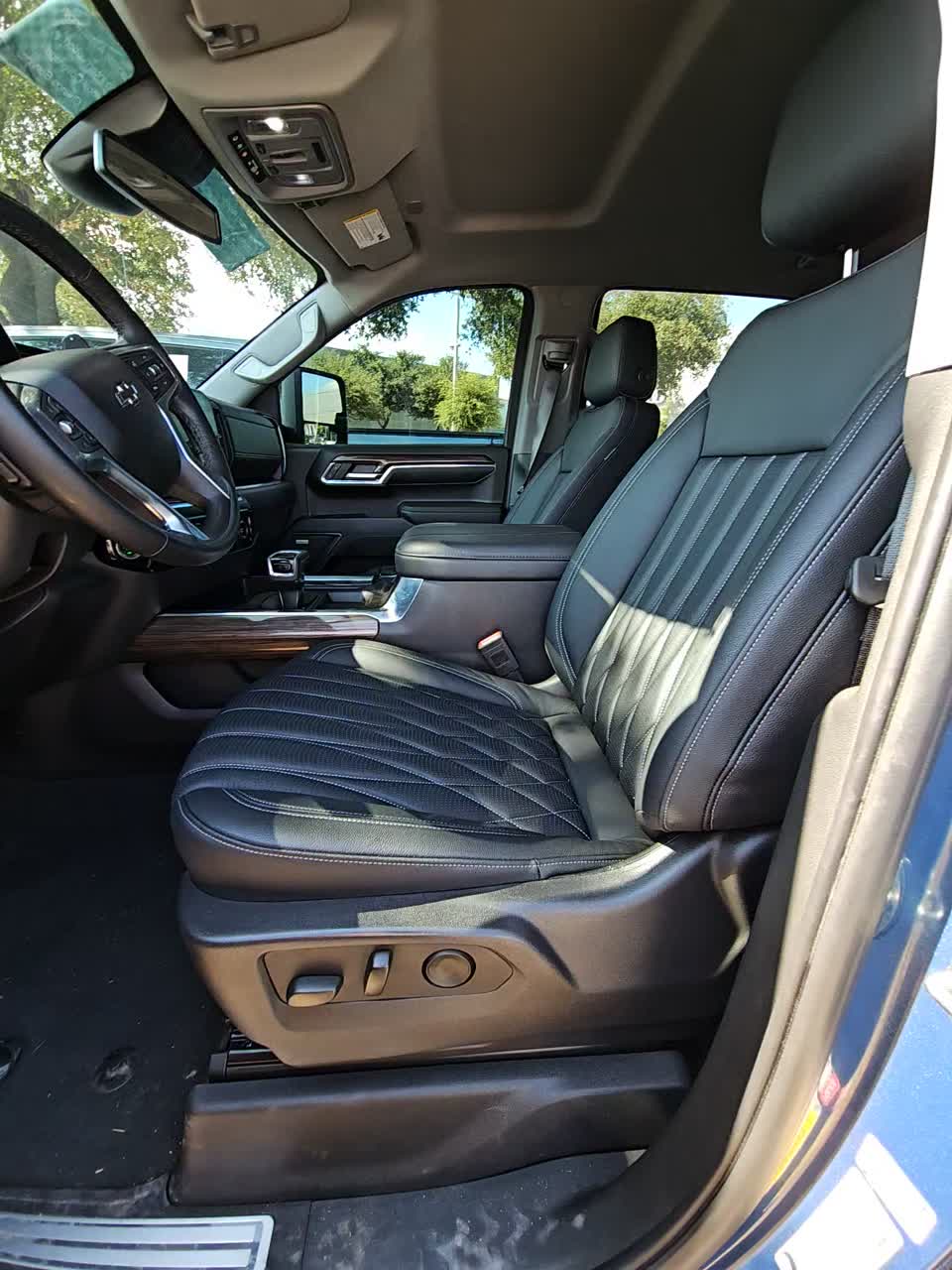 2024 Chevrolet Silverado 1500 LT Trail Boss AWD