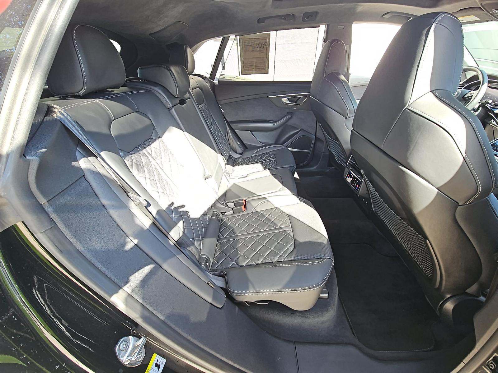 2023 Audi SQ8 Prestige AWD