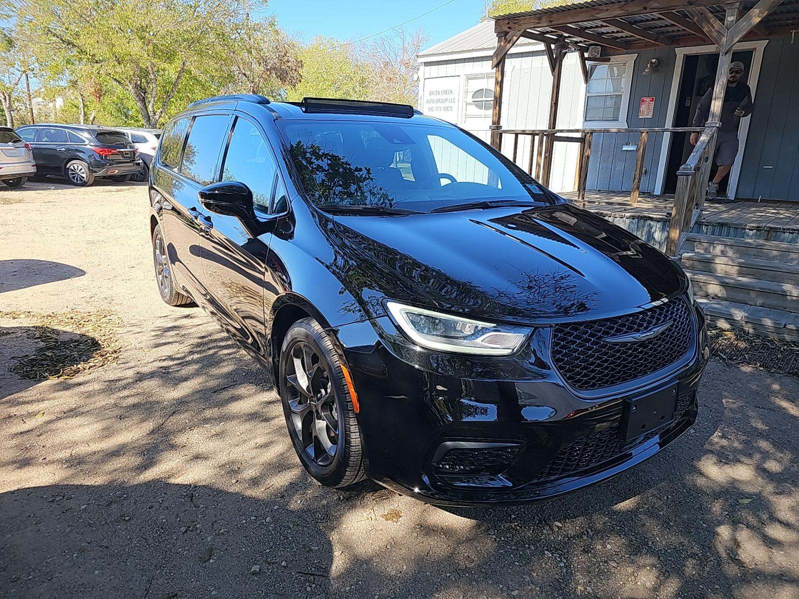 2024 Chrysler Pacifica Limited FWD