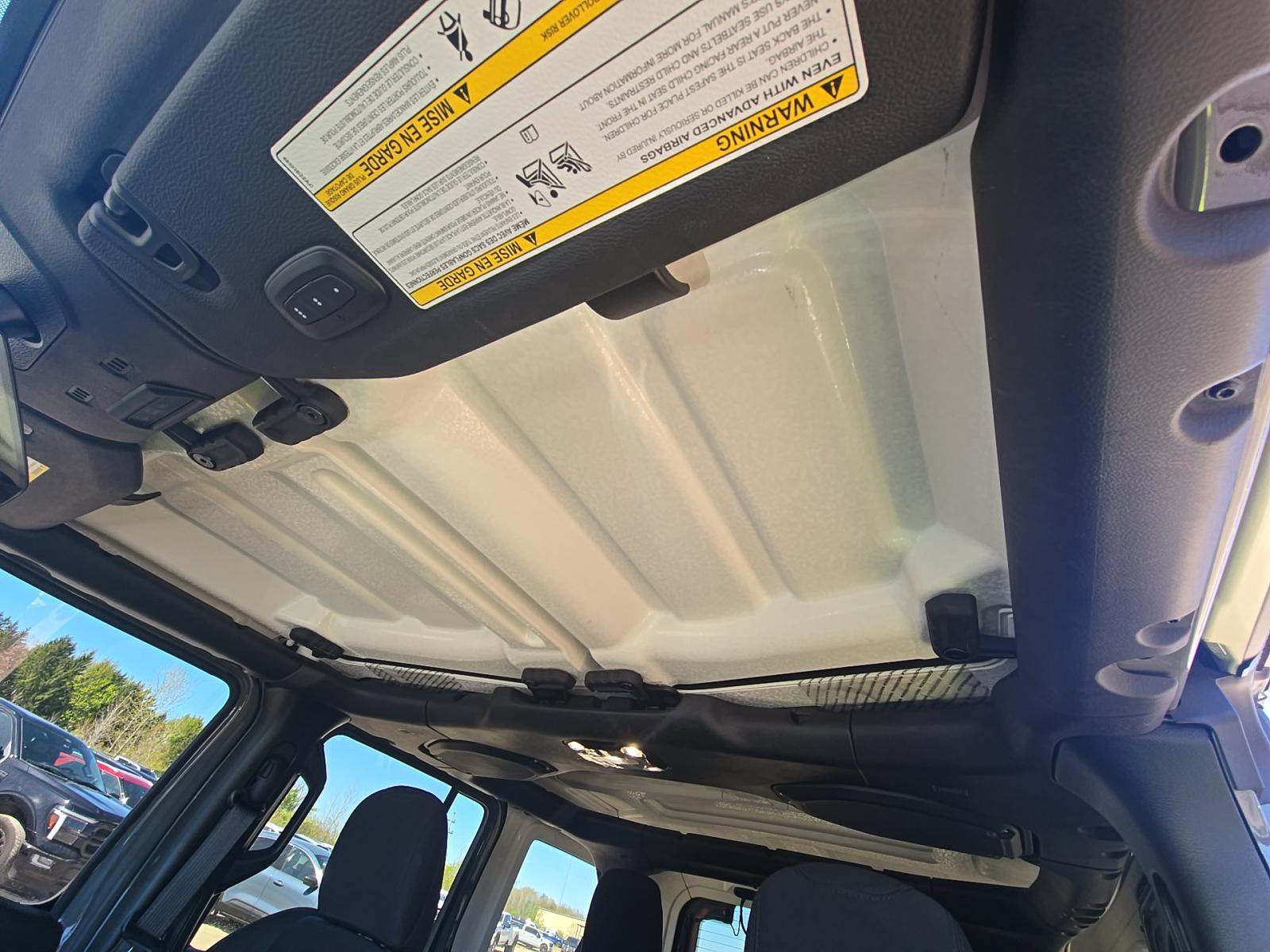 2021 Jeep Wrangler Unlimited Sahara AWD