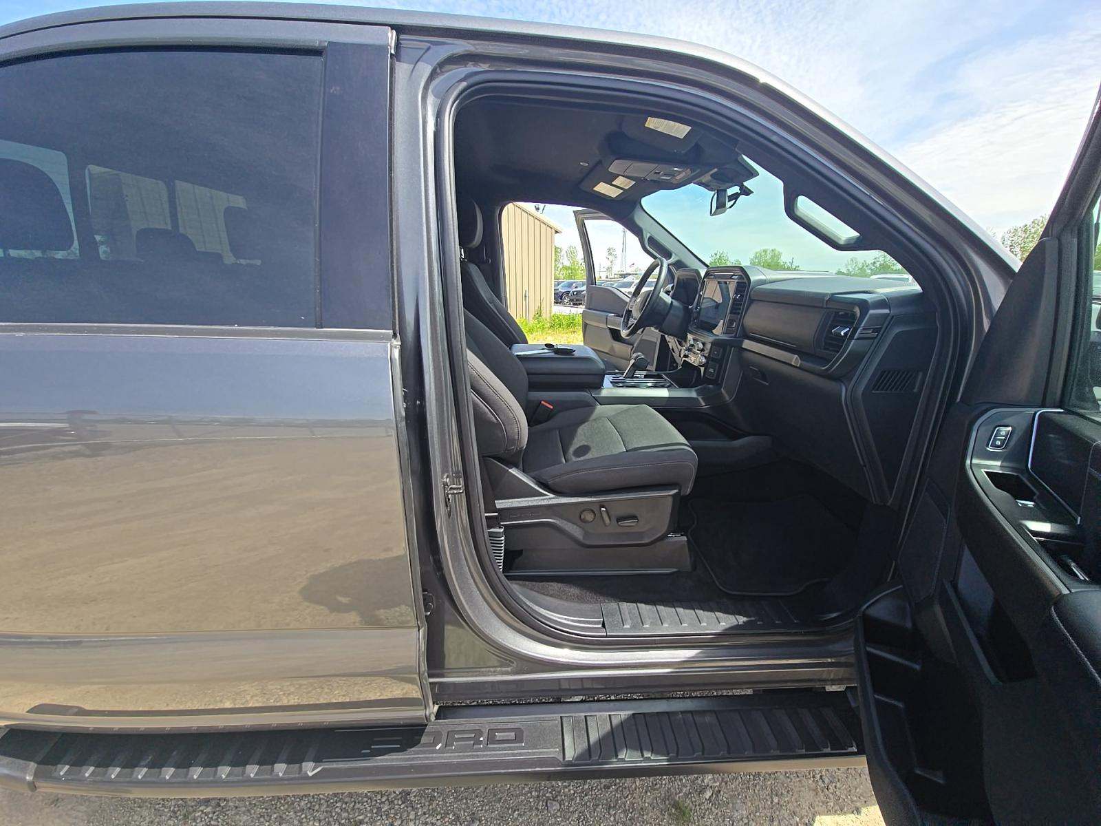 2024 Ford F-150 XLT AWD