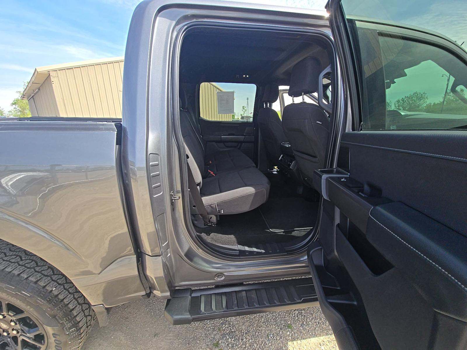 2024 Ford F-150 XLT AWD