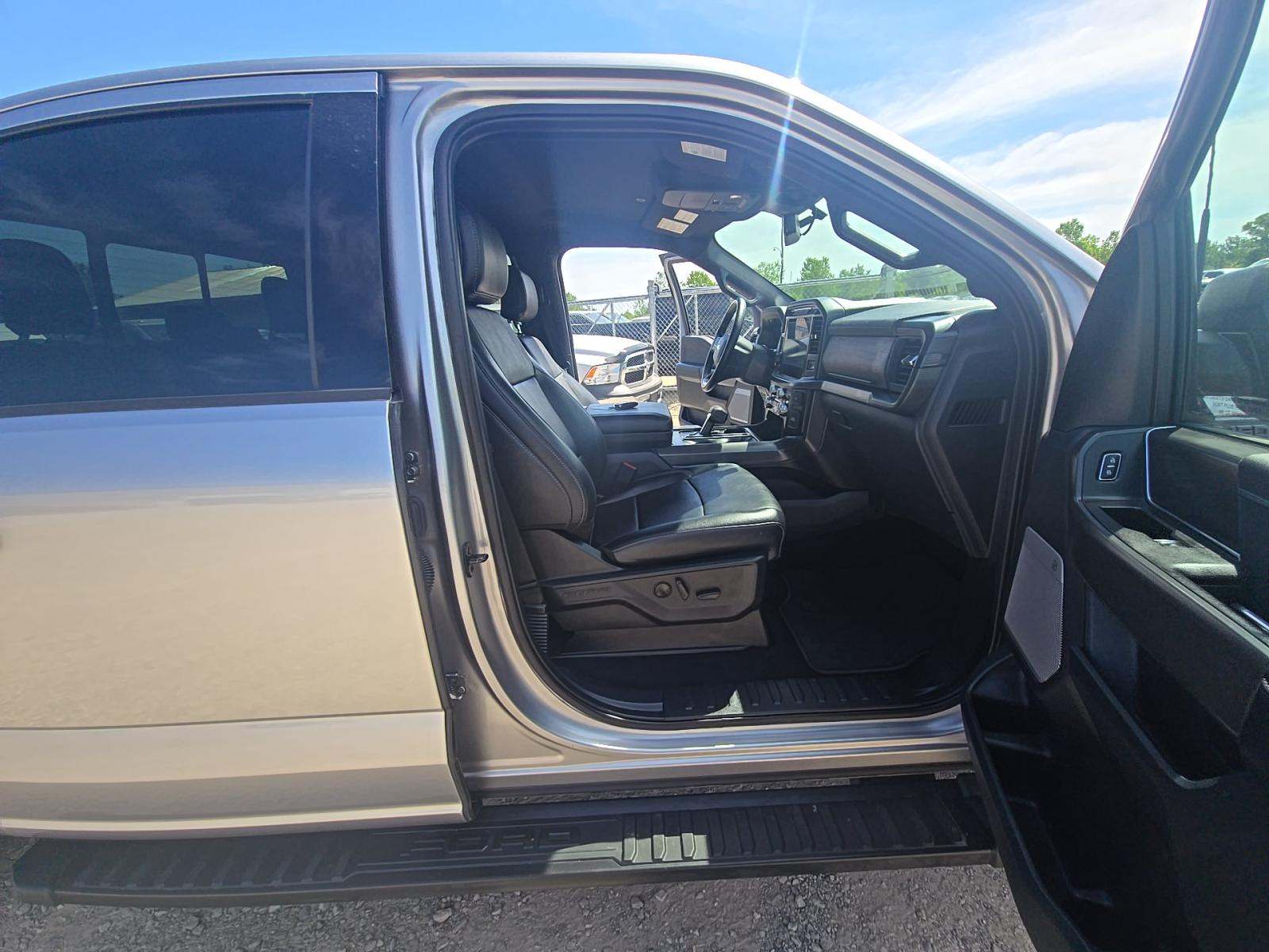 2024 Ford F-150 XLT AWD