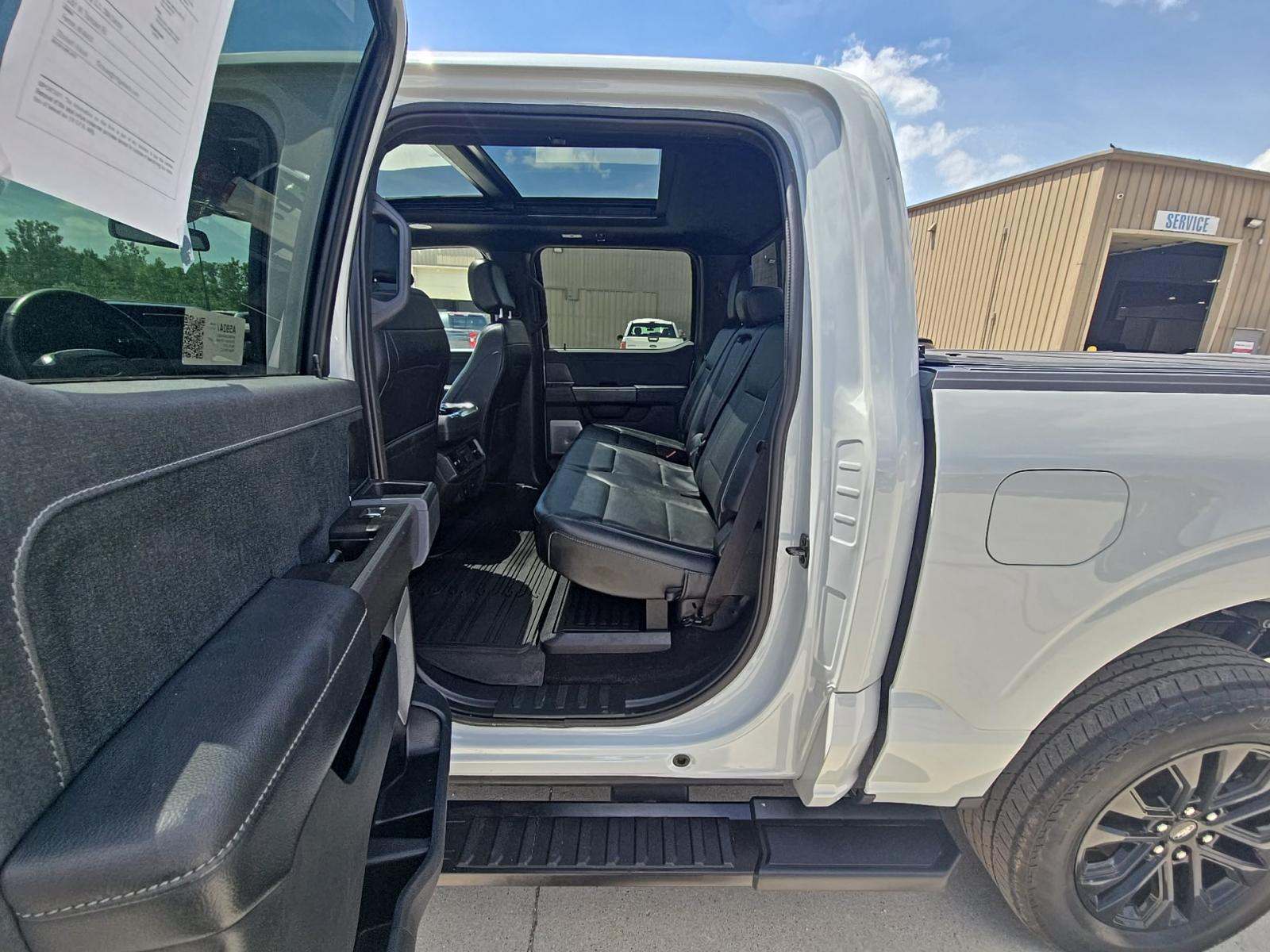 2024 Ford F-150 Hybrid Lariat AWD