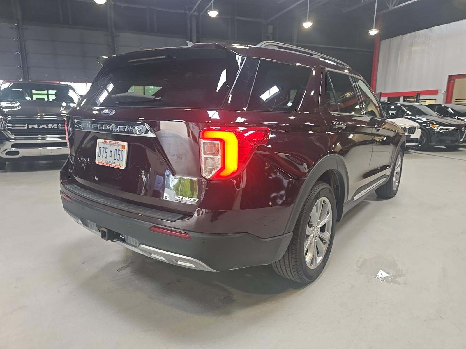 FORD EXPLORER - 3