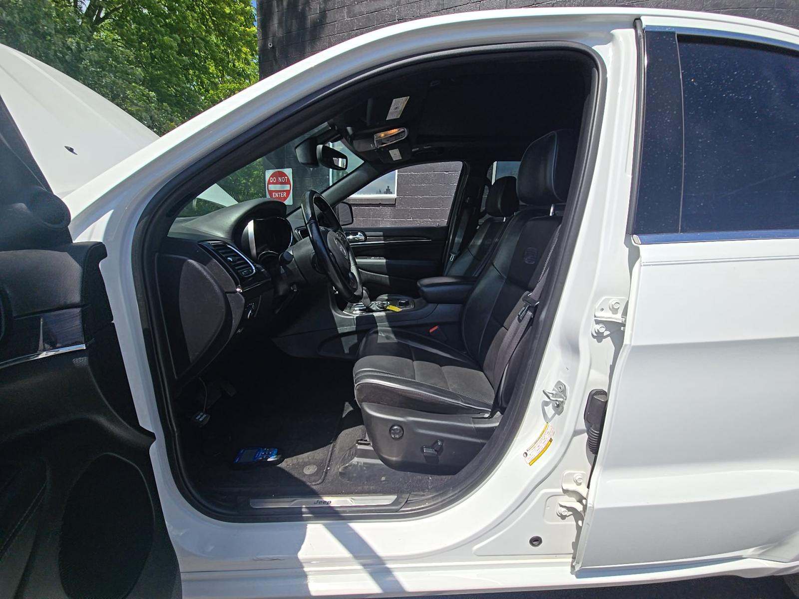 2020 Jeep Grand Cherokee Overland AWD