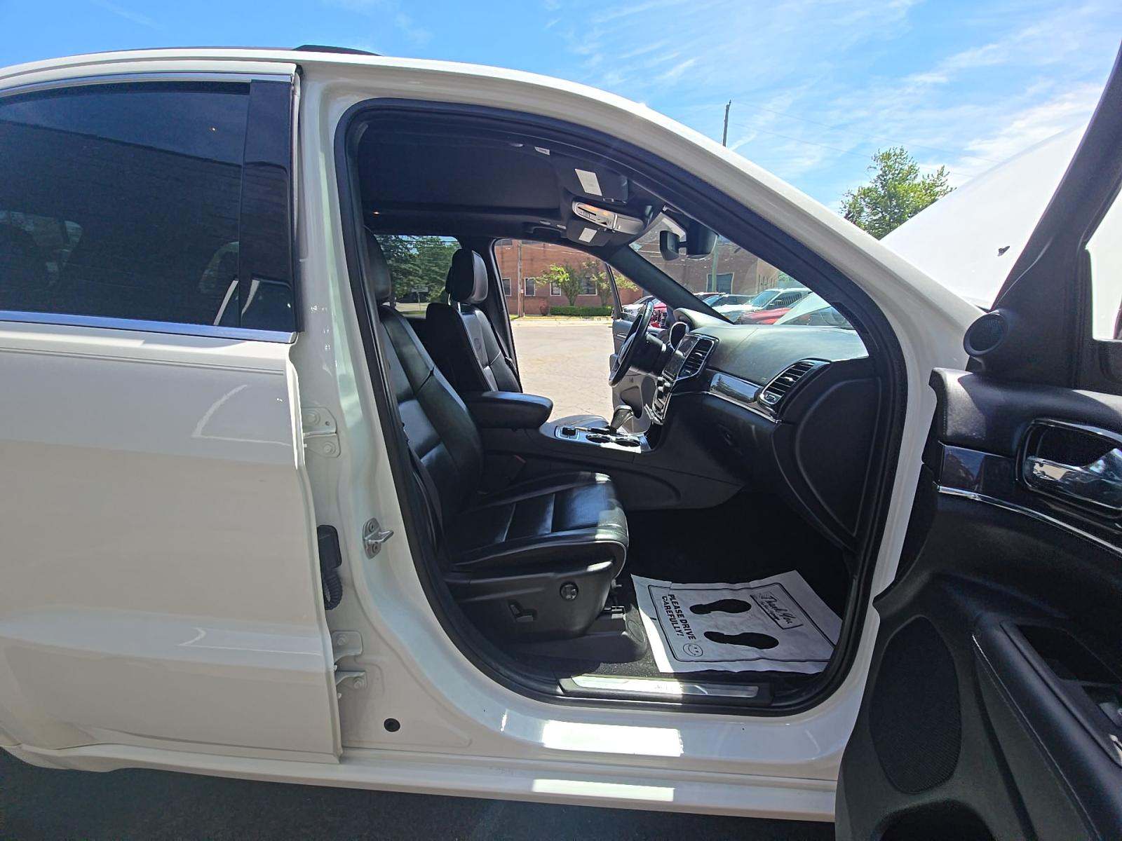 2020 Jeep Grand Cherokee Overland AWD