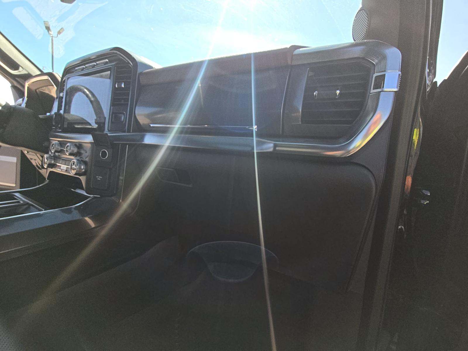 2023 Ford F-150 Lariat AWD