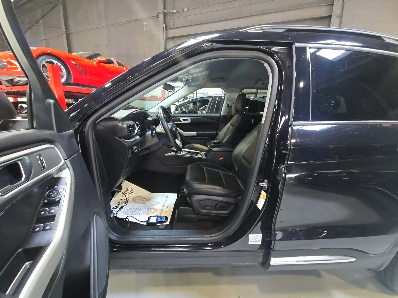 2024 Ford Explorer XLT AWD