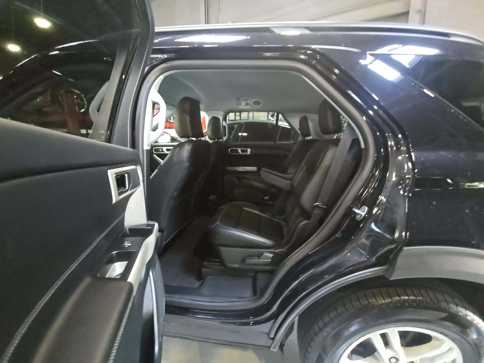 2024 Ford Explorer XLT AWD
