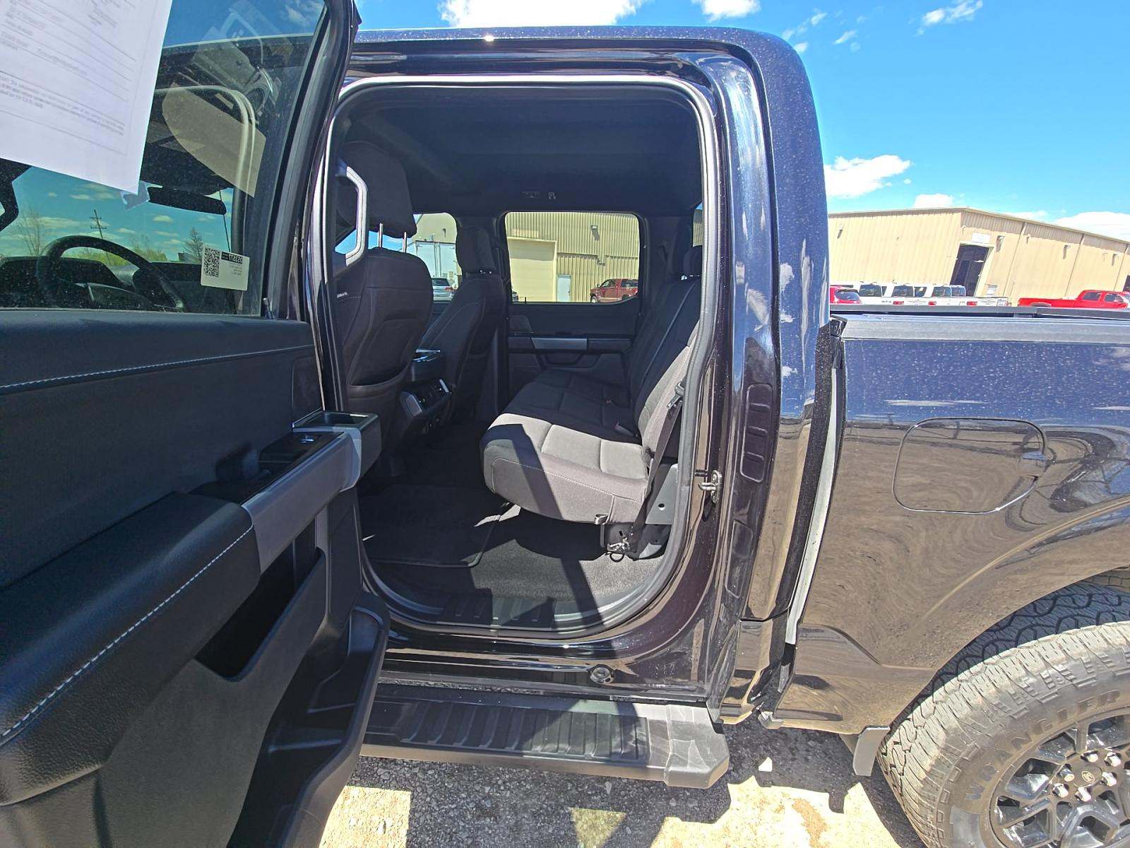 2025 Ford F-150 XLT AWD