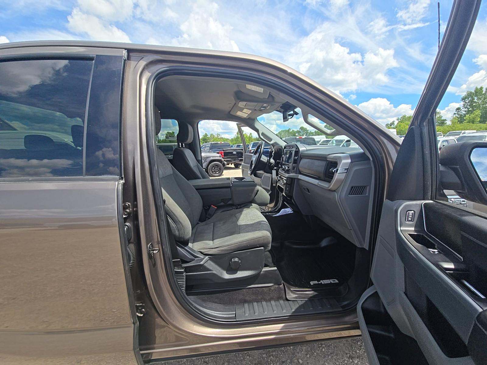 2023 Ford F-150 XLT AWD