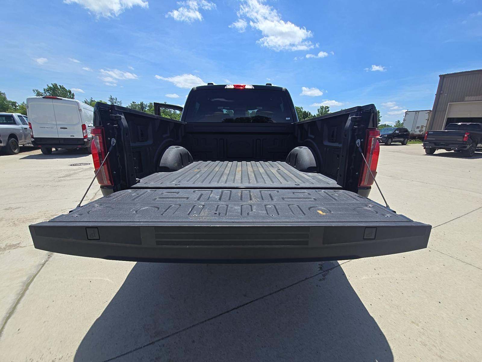 2024 Ford F-150 STX AWD
