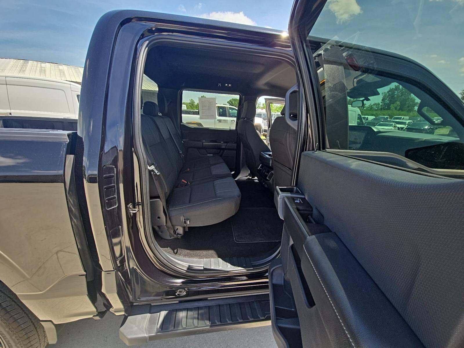 2024 Ford F-150 STX AWD